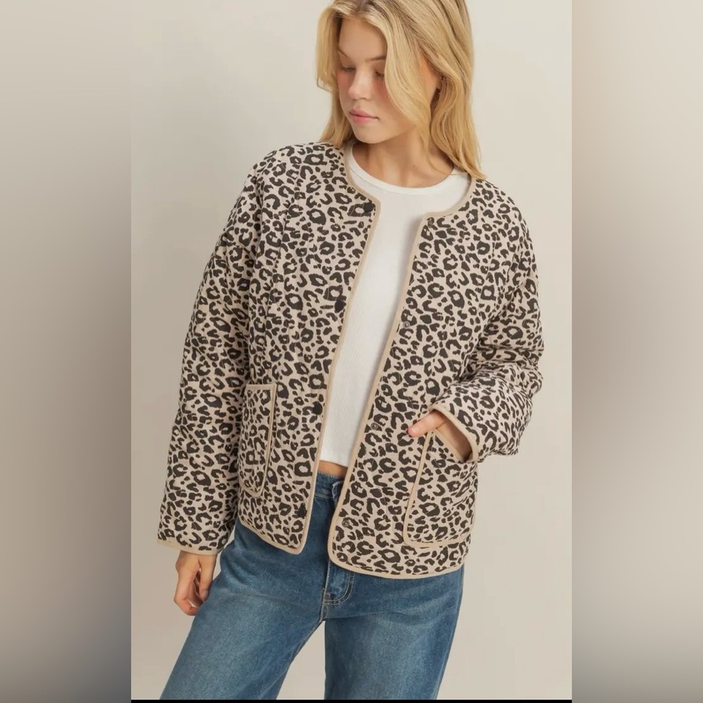 Leopard quilted bomber jacket with snaps and pockets NWT